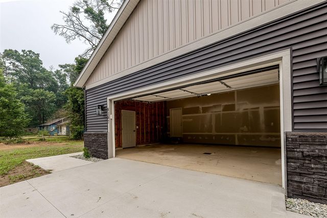 8187 Holton Road, Holton, MI 49425