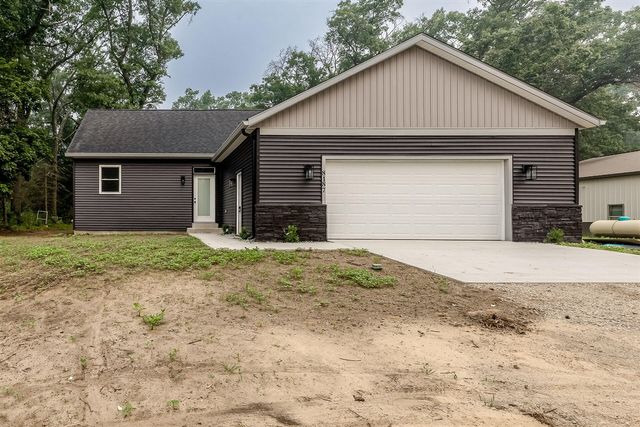 8187 Holton Road, Holton, MI 49425