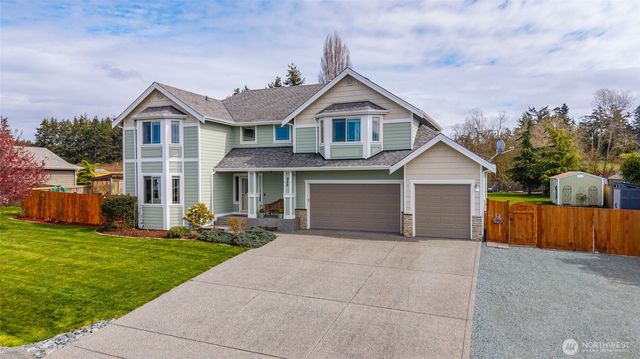 956 Cove View Circle, Oak Harbor, WA 98277