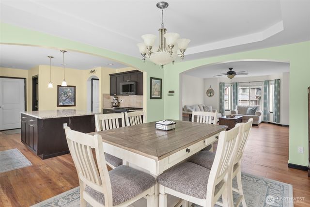 956 Cove View Circle, Oak Harbor, WA 98277