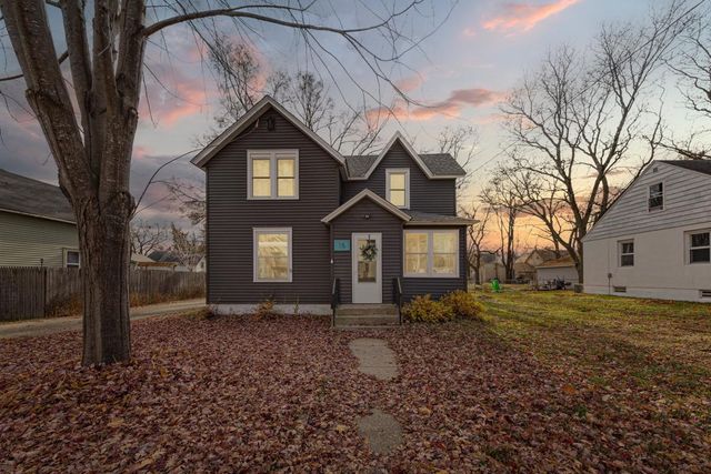 15 14th Street NE, Faribault, MN 55021