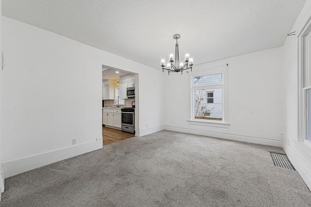 15 14th Street NE, Faribault, MN 55021