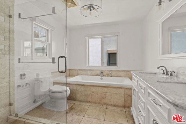 660 San Juan Avenue, Venice, CA 90291
