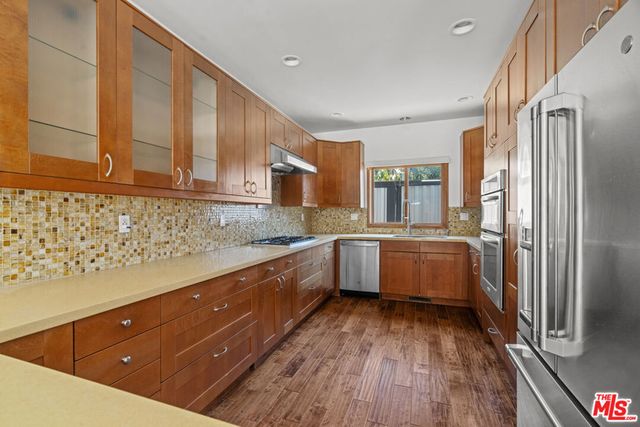 660 San Juan Avenue, Venice, CA 90291