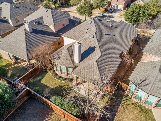 1140 Wilson Drive, Lantana, TX 76226