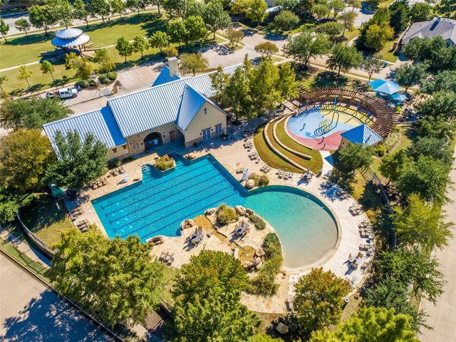 1140 Wilson Drive, Lantana, TX 76226