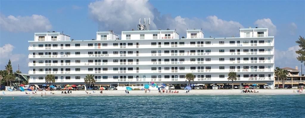 8470 W GULF BOULEVARD 402, Treasure Island, FL 33706