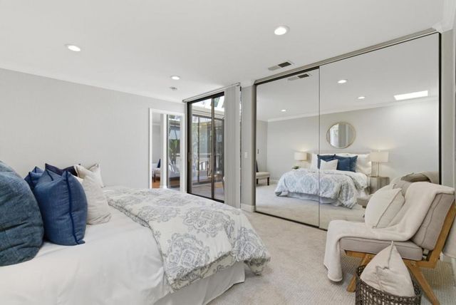 26 Deep Well, Los Altos, CA 94022