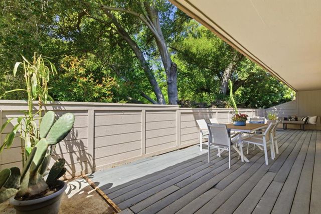 26 Deep Well, Los Altos, CA 94022