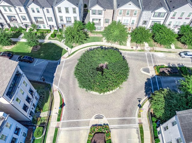 3102 Somerset Levens Lane, Houston, TX 77055