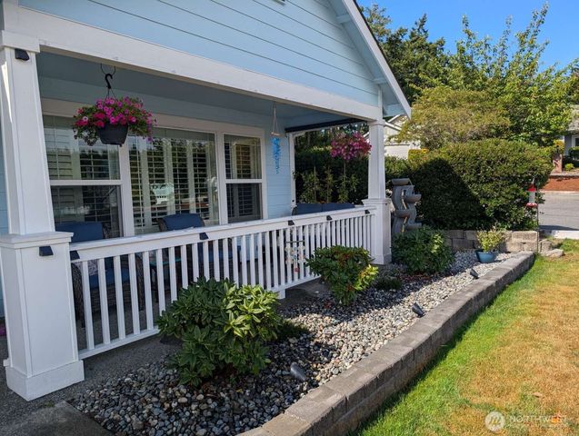 179 NW 12th Court, Oak Harbor, WA 98277