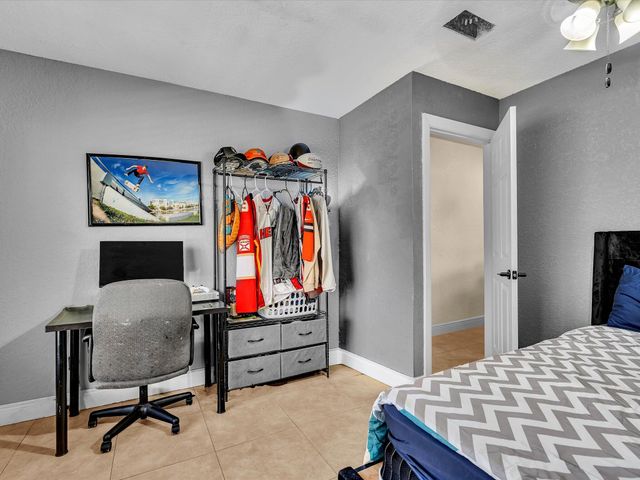 10909 NW 46th Drive, Coral Springs, FL 33076
