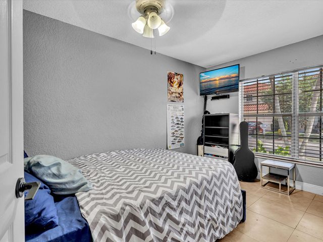 10909 NW 46th Drive, Coral Springs, FL 33076