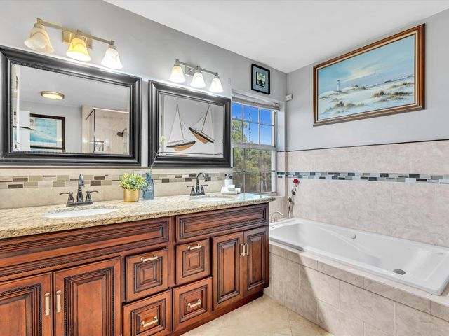 10909 NW 46th Drive, Coral Springs, FL 33076