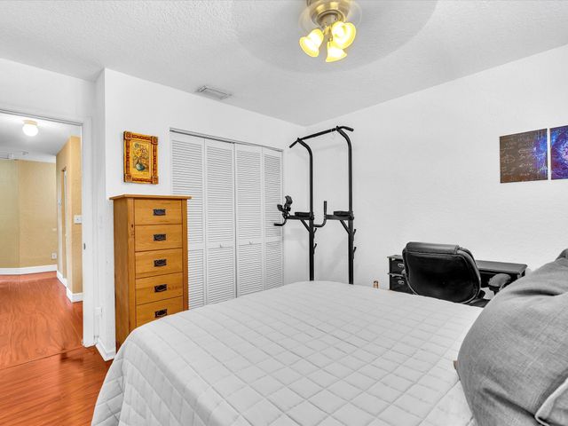 10909 NW 46th Drive, Coral Springs, FL 33076