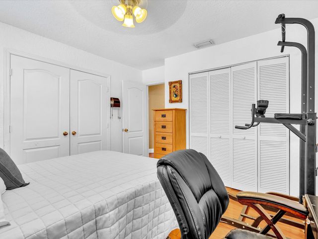 10909 NW 46th Drive, Coral Springs, FL 33076