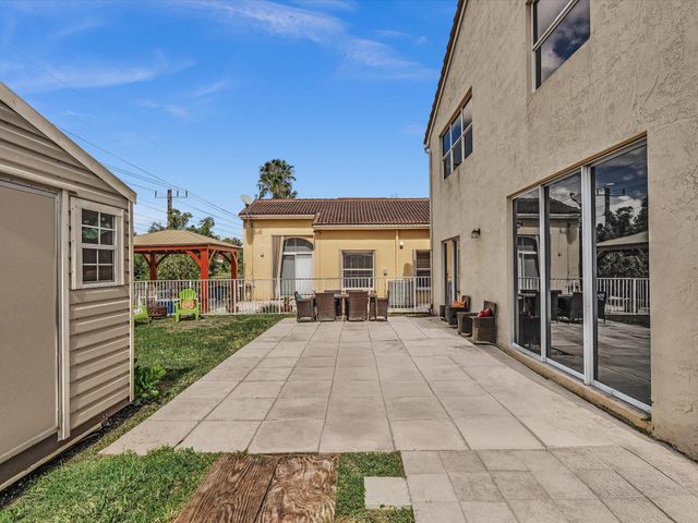 10909 NW 46th Drive, Coral Springs, FL 33076