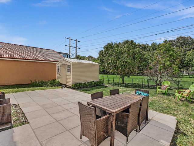 10909 NW 46th Drive, Coral Springs, FL 33076