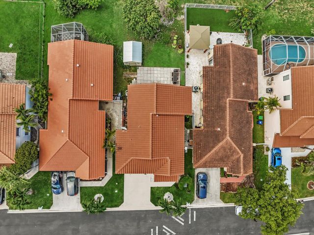 10909 NW 46th Drive, Coral Springs, FL 33076