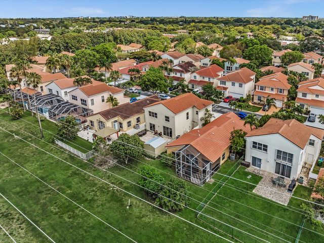 10909 NW 46th Drive, Coral Springs, FL 33076