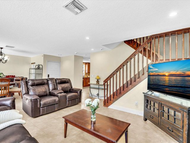 10909 NW 46th Drive, Coral Springs, FL 33076