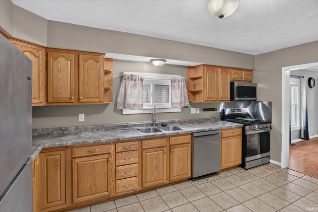 730 Reddick Street, Mishawaka, IN 46544