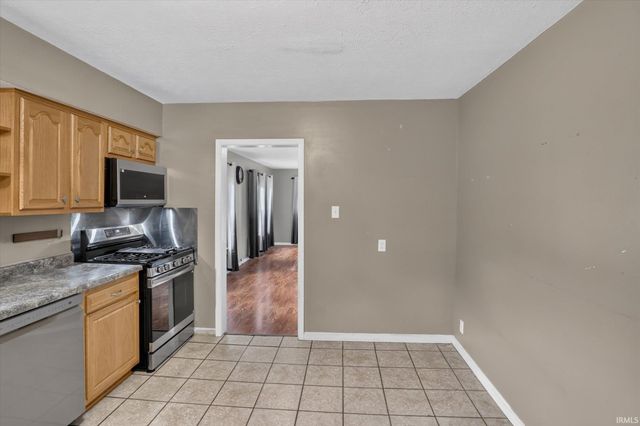 730 Reddick Street, Mishawaka, IN 46544