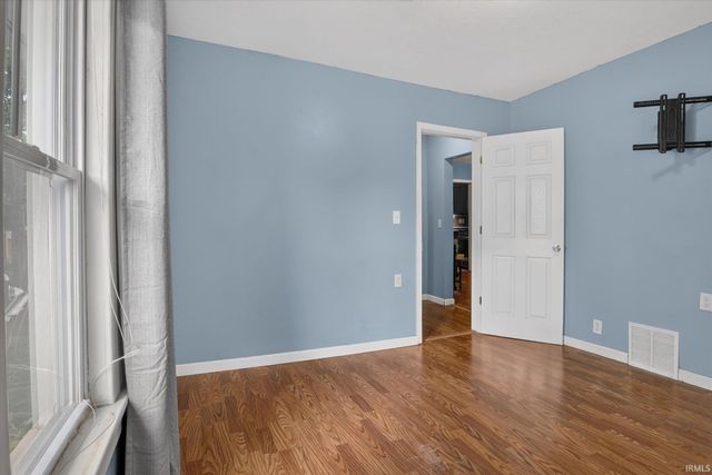 730 Reddick Street, Mishawaka, IN 46544