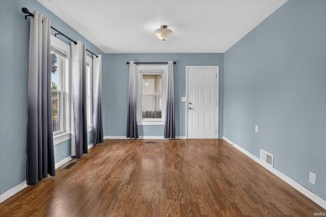 730 Reddick Street, Mishawaka, IN 46544