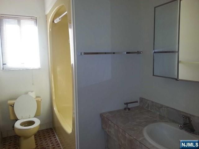 181 Palisade Avenue 3A, Cliffside Park, NJ 07010
