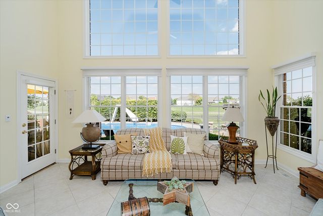 11306 Treyburn Drive, Fishers, IN 46037
