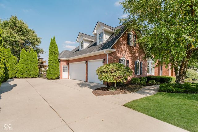 11306 Treyburn Drive, Fishers, IN 46037