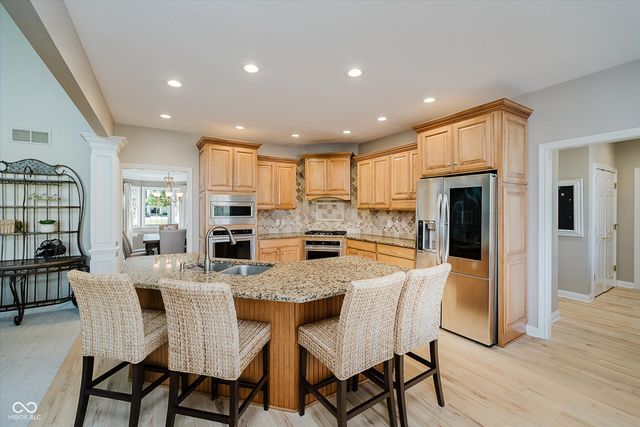 11306 Treyburn Drive, Fishers, IN 46037