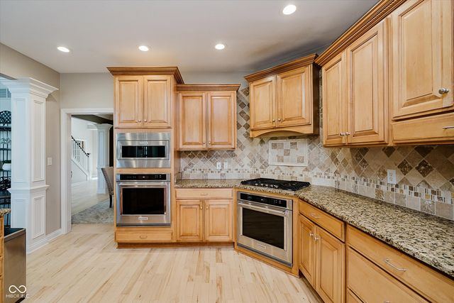 11306 Treyburn Drive, Fishers, IN 46037