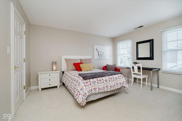 11306 Treyburn Drive, Fishers, IN 46037