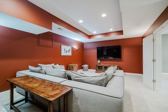 11306 Treyburn Drive, Fishers, IN 46037