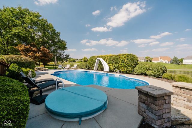 11306 Treyburn Drive, Fishers, IN 46037
