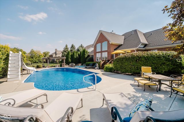 11306 Treyburn Drive, Fishers, IN 46037