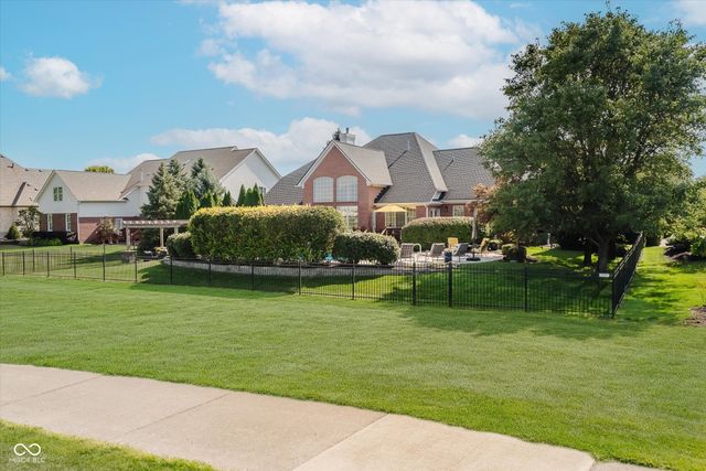 11306 Treyburn Drive, Fishers, IN 46037