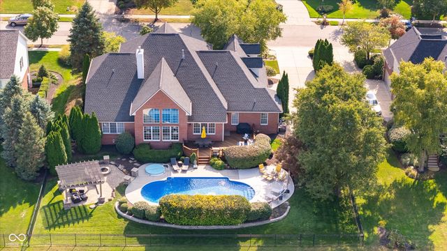 11306 Treyburn Drive, Fishers, IN 46037