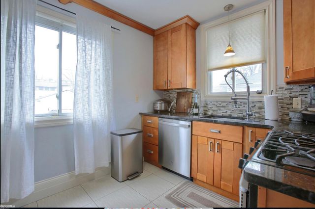 736 Gardenia Avenue, Royal Oak, MI 48067