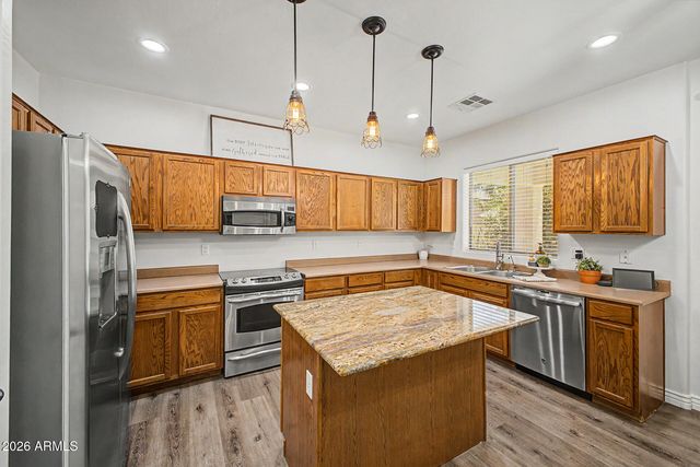 11327 E SONRISA Avenue, Mesa, AZ 85212