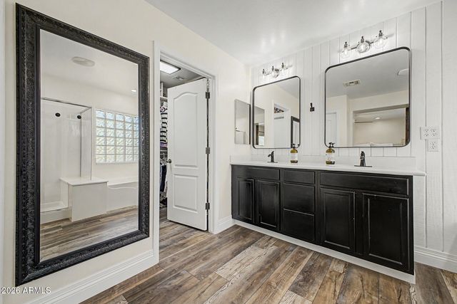 11327 E SONRISA Avenue, Mesa, AZ 85212