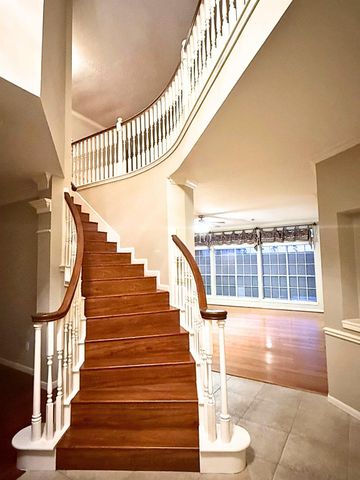 4415 April Meadow Way, Sugar Land, TX 77479