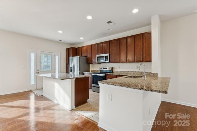 10439 Benfield Road, Charlotte, NC 28269