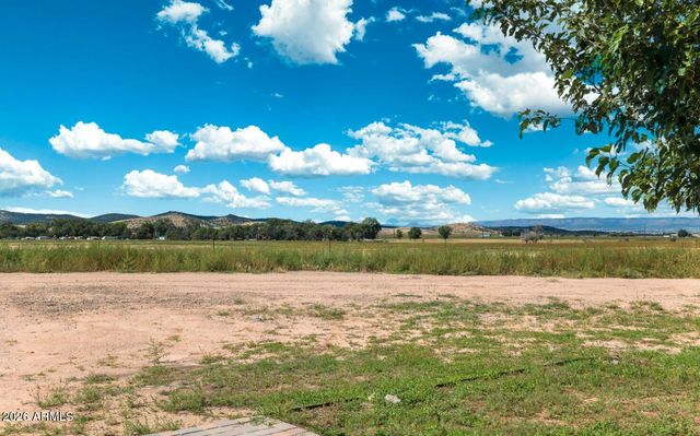 3493 CHOCTAW Lane, Chino Valley, AZ 86323