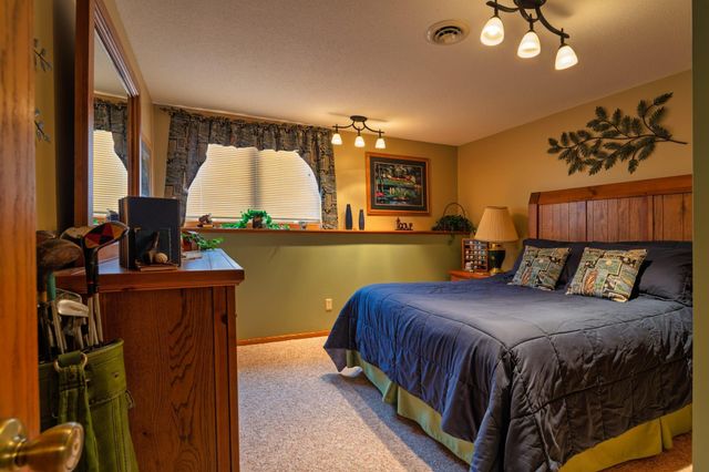 17096 Skyview Drive NW, Bemidji, MN 56601