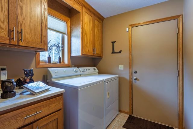 17096 Skyview Drive NW, Bemidji, MN 56601