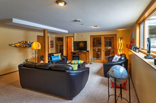 17096 Skyview Drive NW, Bemidji, MN 56601