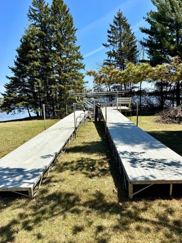 17096 Skyview Drive NW, Bemidji, MN 56601